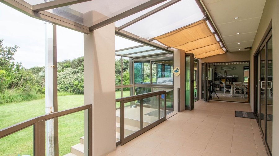 7 Bedroom Property for Sale in Marshstrand Eastern Cape